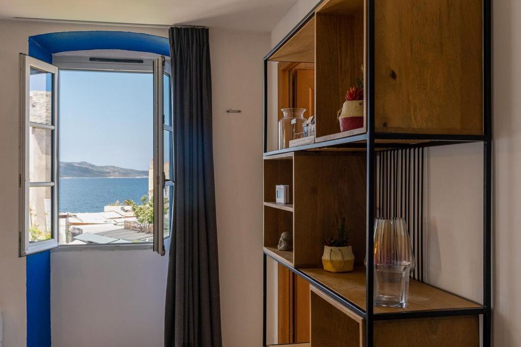 Casa Nostra : Bienvenue Chez Nous ! Appartement Saint-Florent  Buitenkant foto